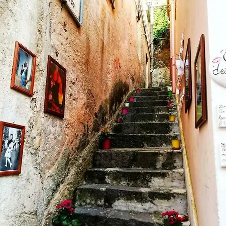 La Casa Del Centro Feriehus Pizzo (Calabria)